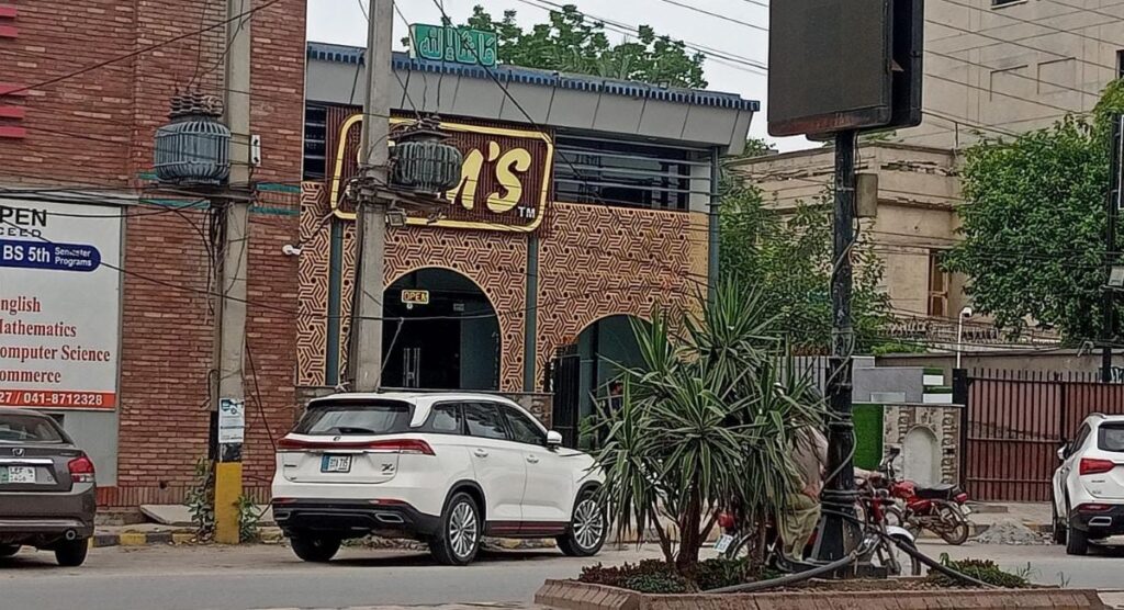 Sam's Burger Faisalabad