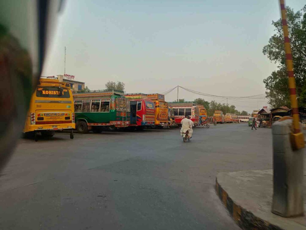  Buses at general bus stand faisalabad