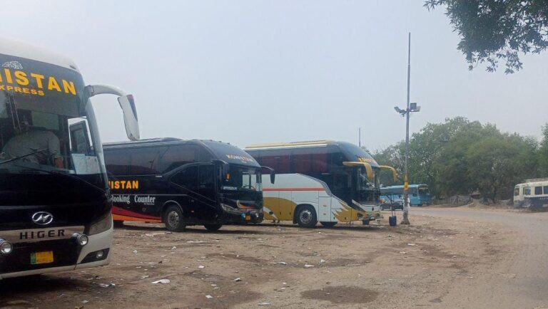faisalabad to okara bus